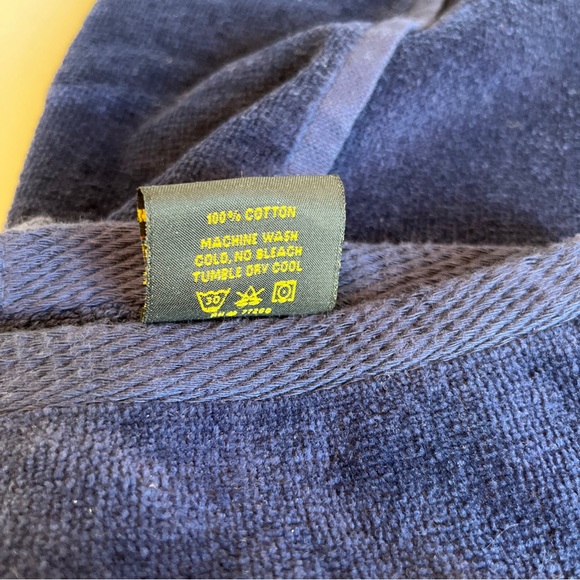 Golf Towel With Clip Dk Blue Embroidered Oldsmobile Logo Terry Town 100% Cotton - Picture 4 of 5